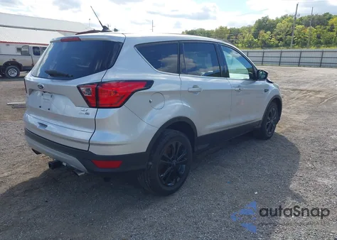2019 Ford Escape Se из США, поврежденный, VIN 1FMCU9GD8KUA68472